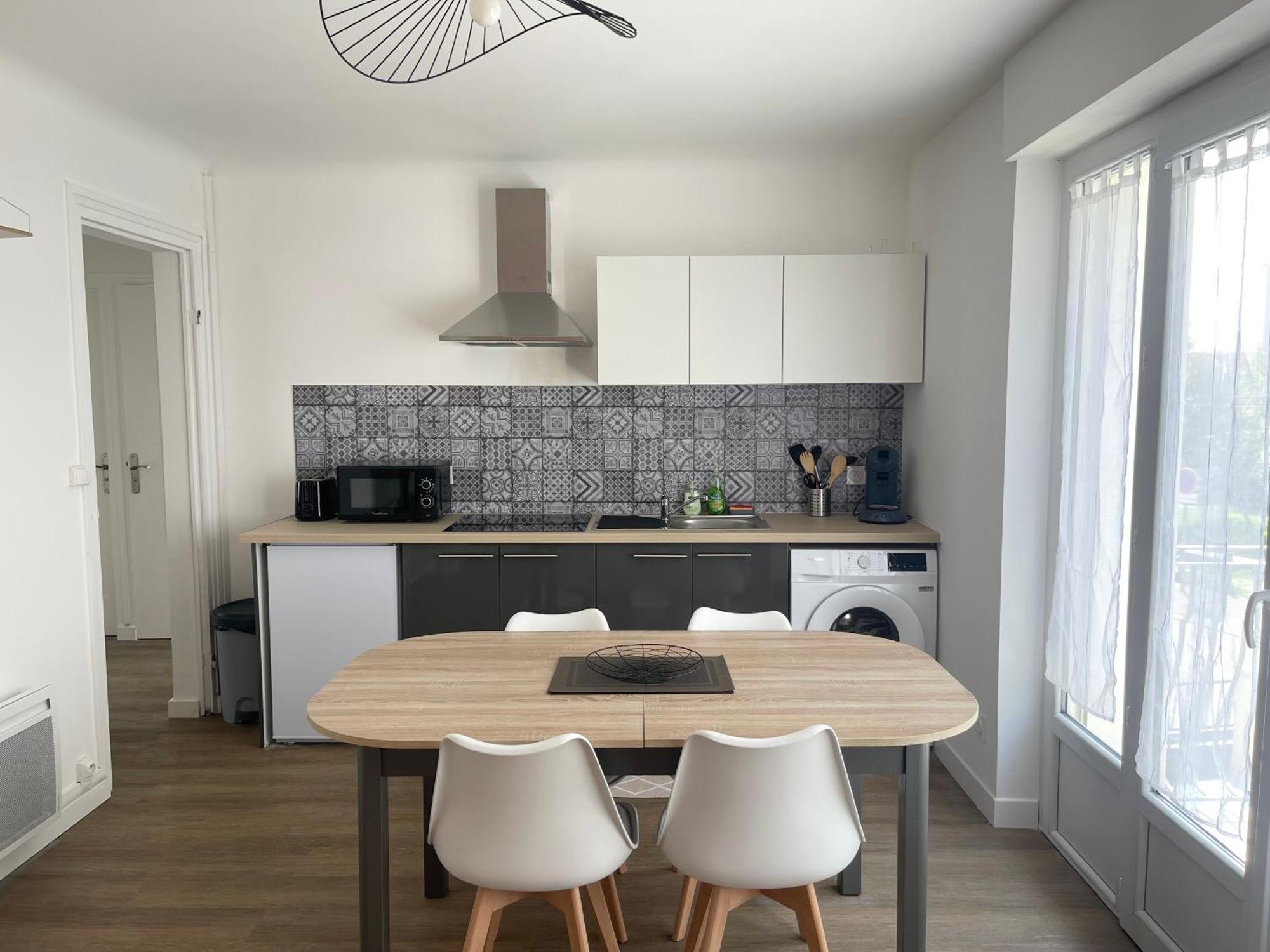 Apartment Lumineux De 60m2 *